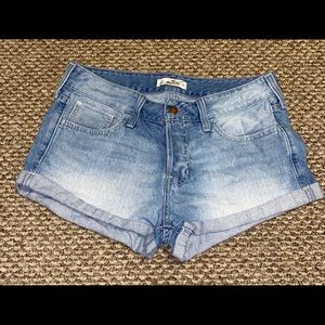 Hollister lightwash denim shorts